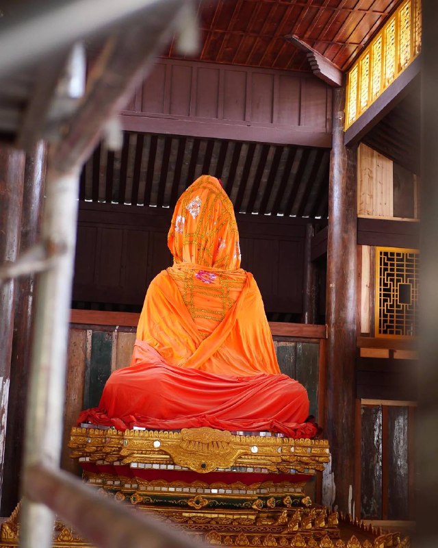 芒市 / 勐焕：见诸相非相芒市 / 勐焕：见诸相非相