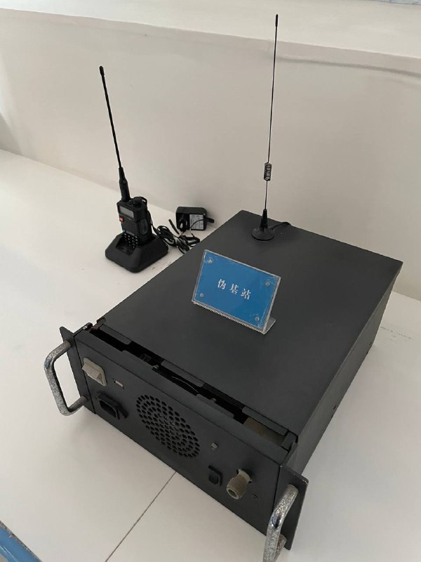 请祖国放心大胆地让我过吧，一定听从指挥、指哪打哪，什么黑广播、伪基站违法乱纪的事一律不干